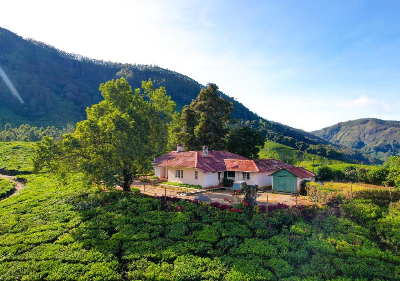 Arivikad Tea Bungalow Munnar By Voye Homes Suryanelli エクステリア 写真