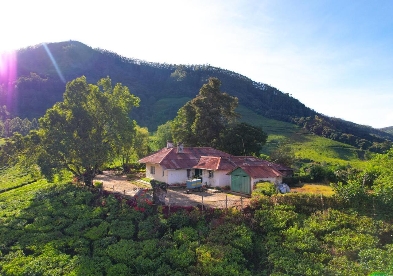Arivikad Tea Bungalow Munnar By Voye Homes Suryanelli エクステリア 写真