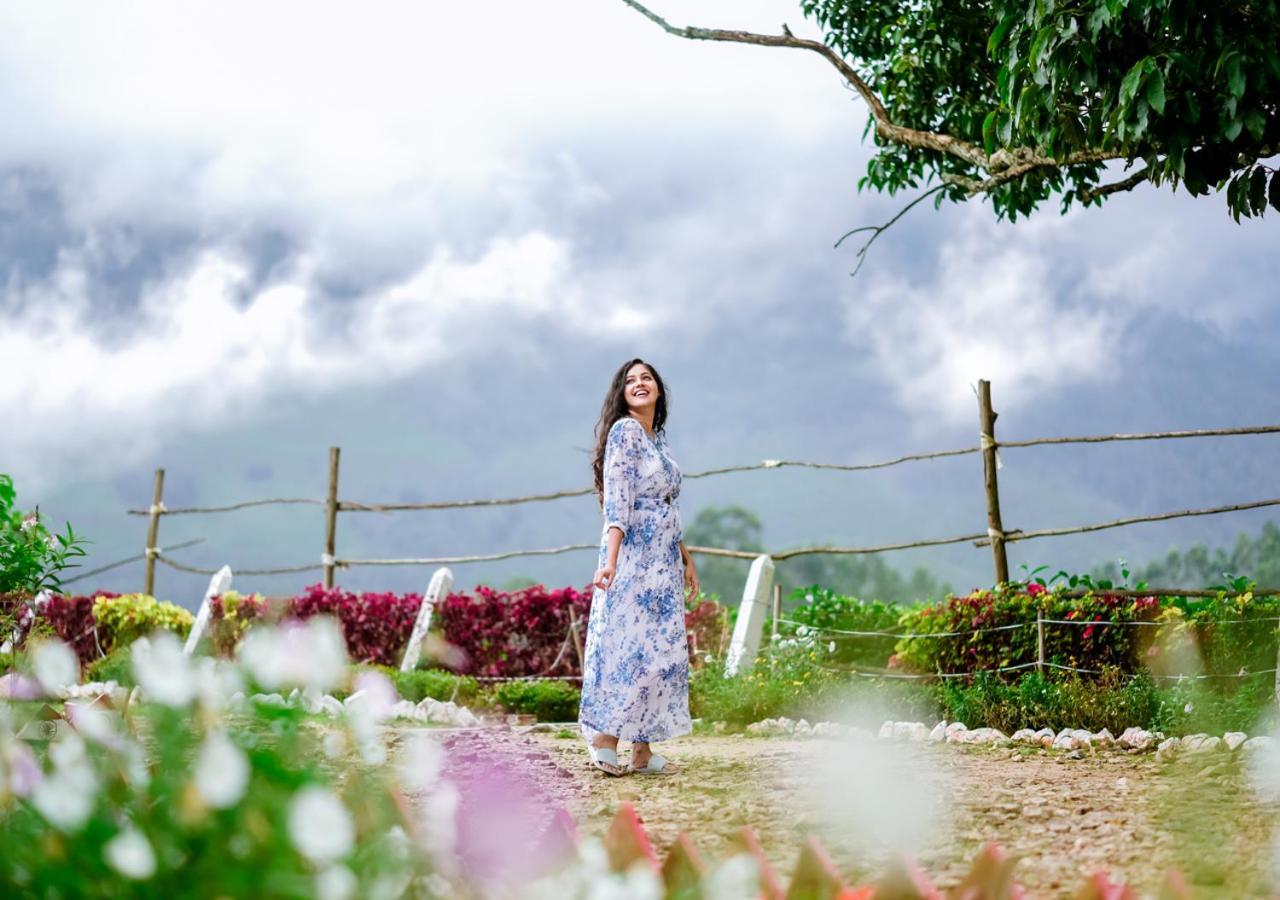 Arivikad Tea Bungalow Munnar By Voye Homes Suryanelli エクステリア 写真